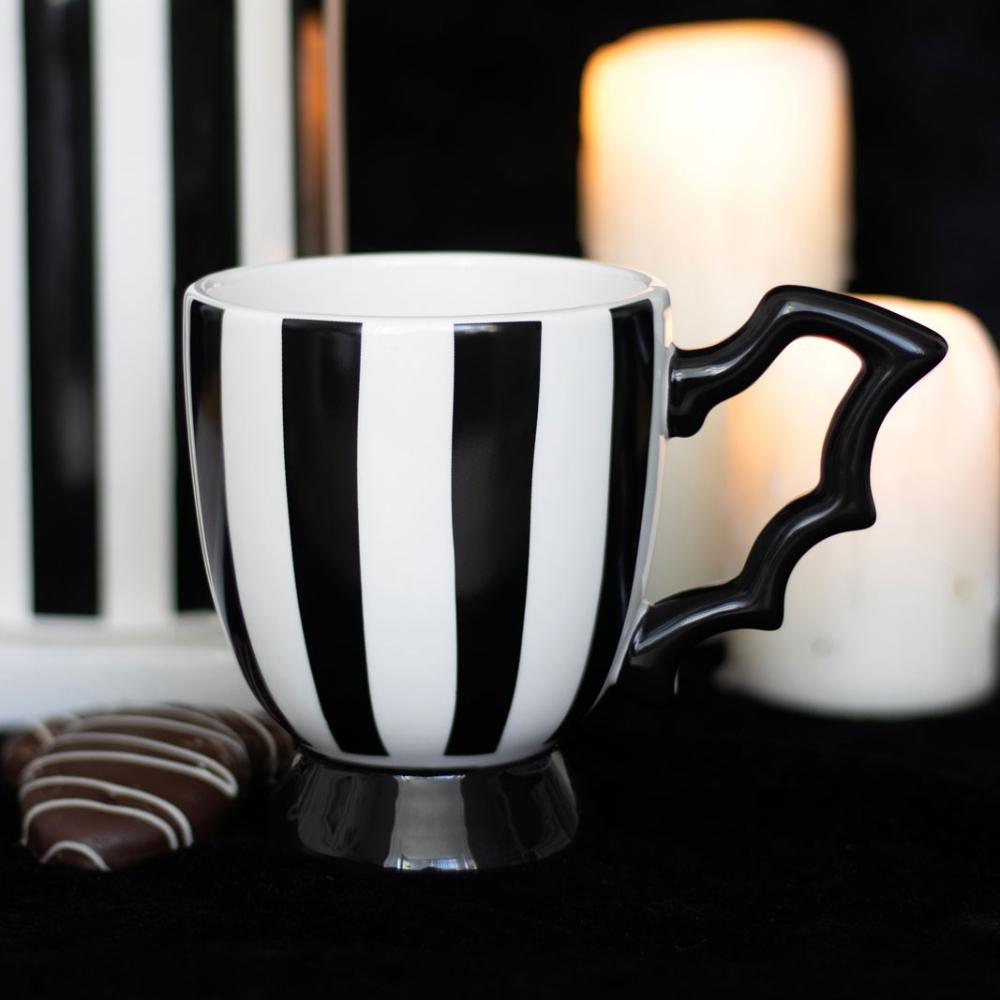 Striped Bat Wing Cup
